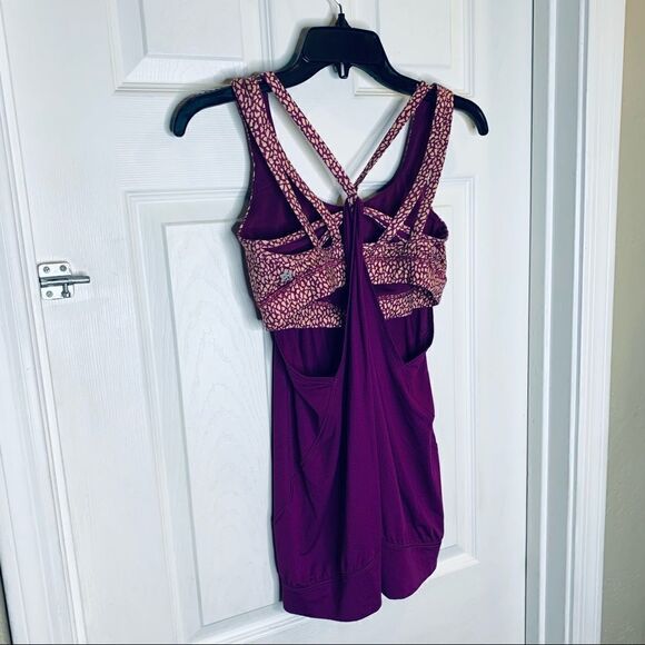 Lululemon Nouveau Limits Tank Size 8 - Picture 8 of 10